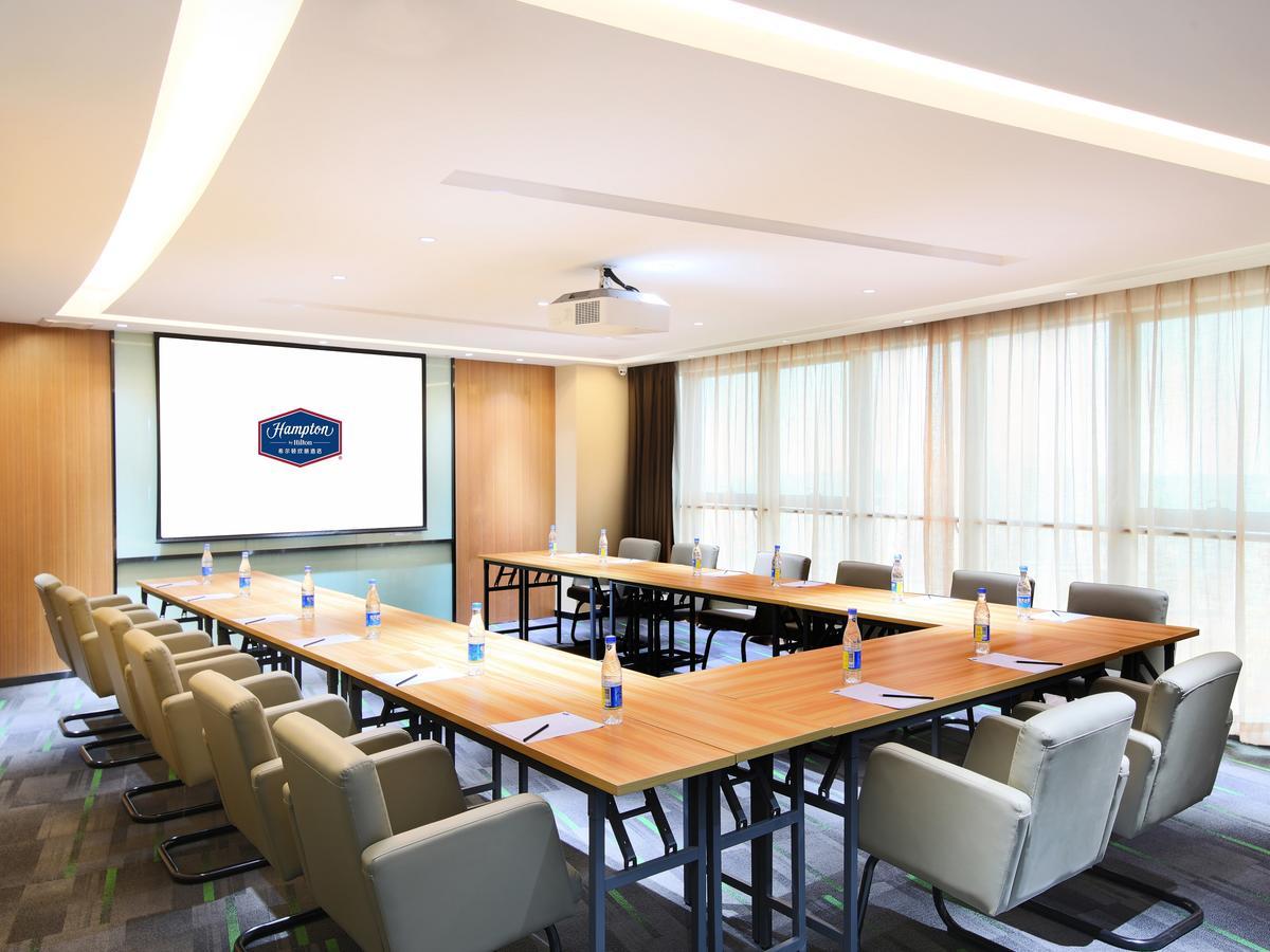 Hampton By Hilton Zhongshan Nanlang Екстериор снимка