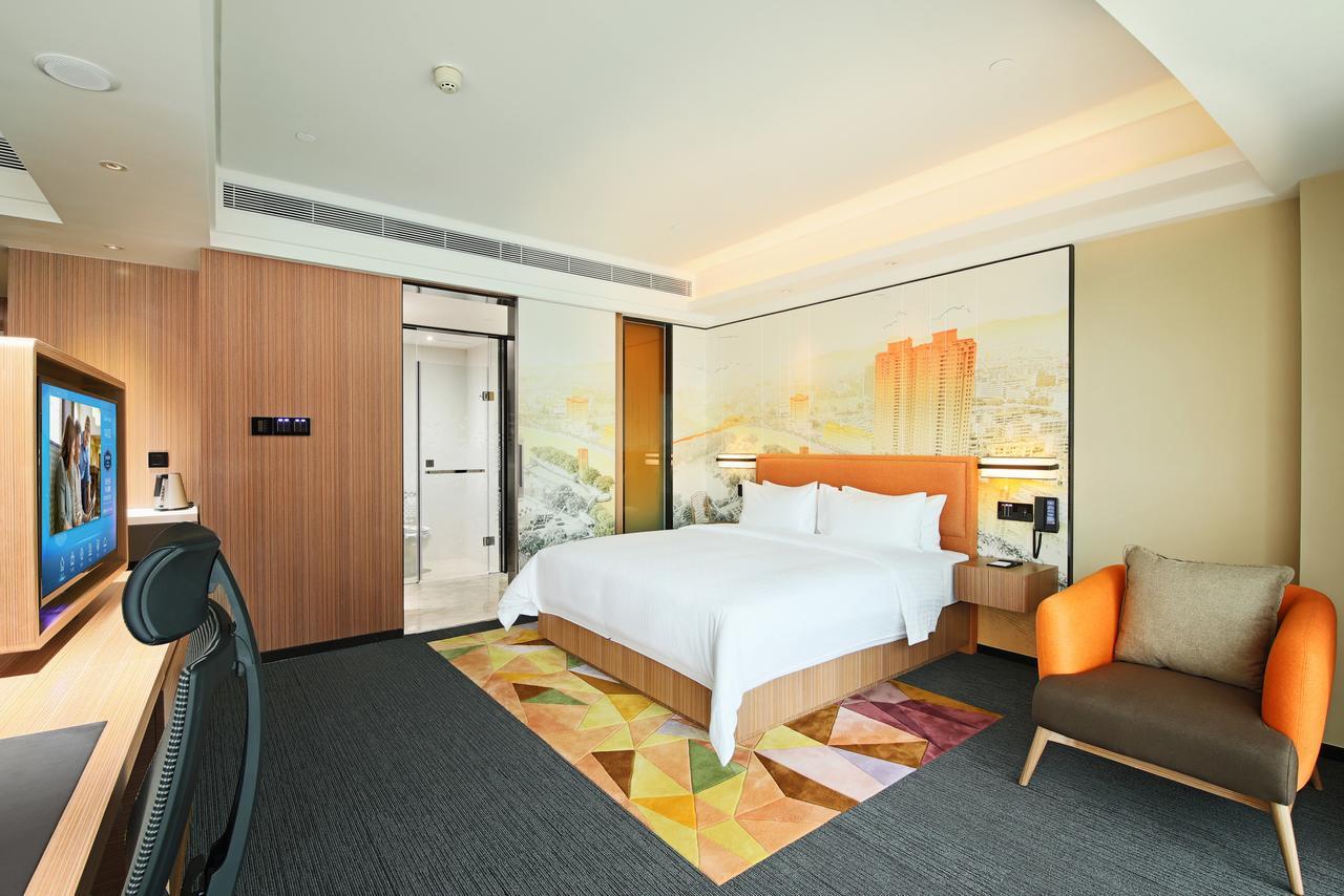 Hampton By Hilton Zhongshan Nanlang Екстериор снимка