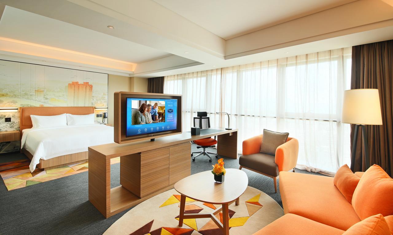 Hampton By Hilton Zhongshan Nanlang Екстериор снимка