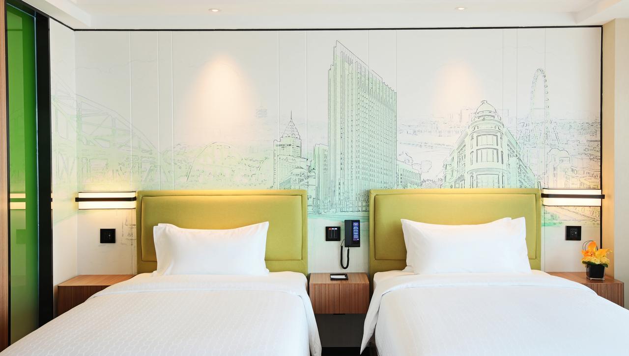 Hampton By Hilton Zhongshan Nanlang Екстериор снимка