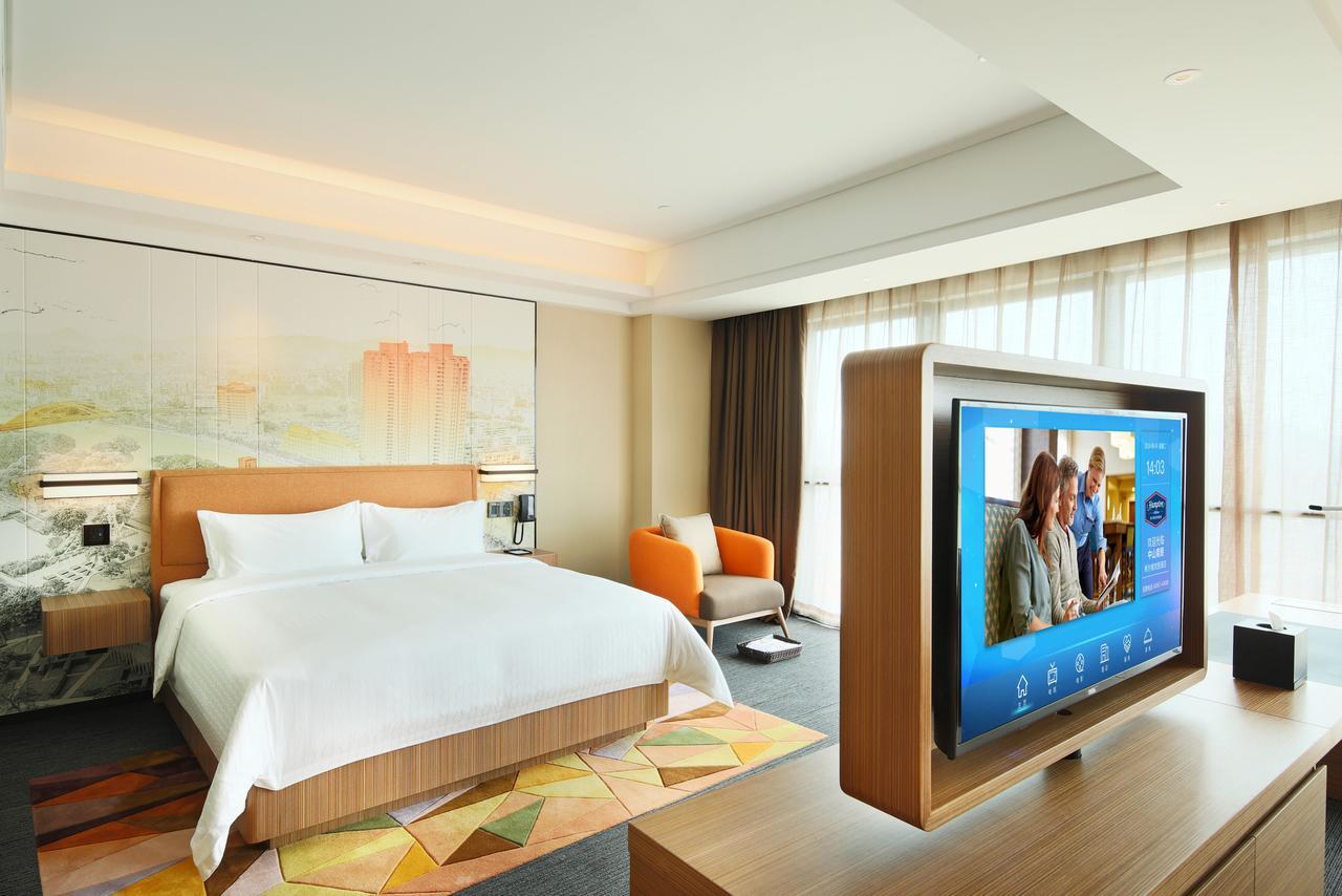 Hampton By Hilton Zhongshan Nanlang Екстериор снимка