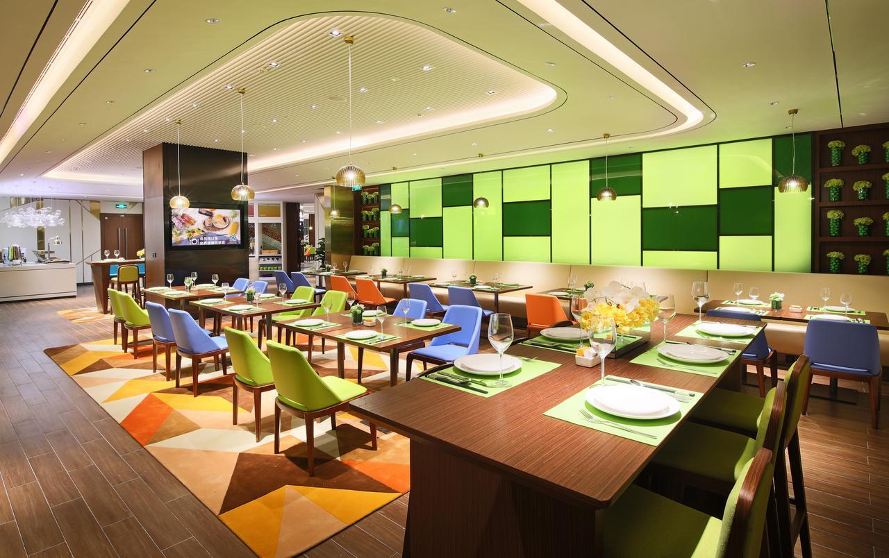 Hampton By Hilton Zhongshan Nanlang Екстериор снимка